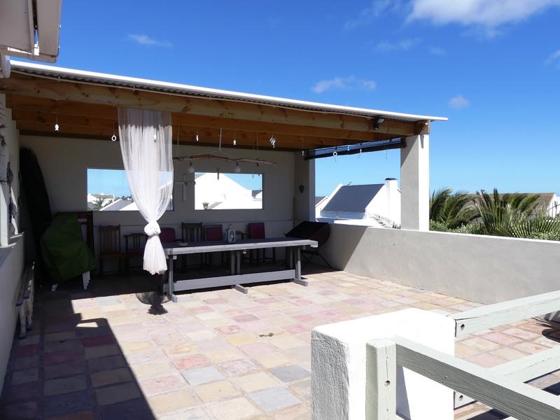 4 Bedroom Property for Sale in Golden Mile Western Cape